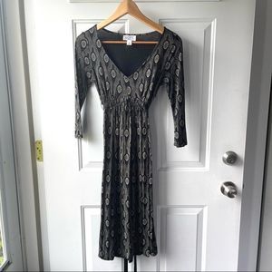 LOFT Black Beige Empire Waist Tie Back Sheath Dress Size 0 Petite